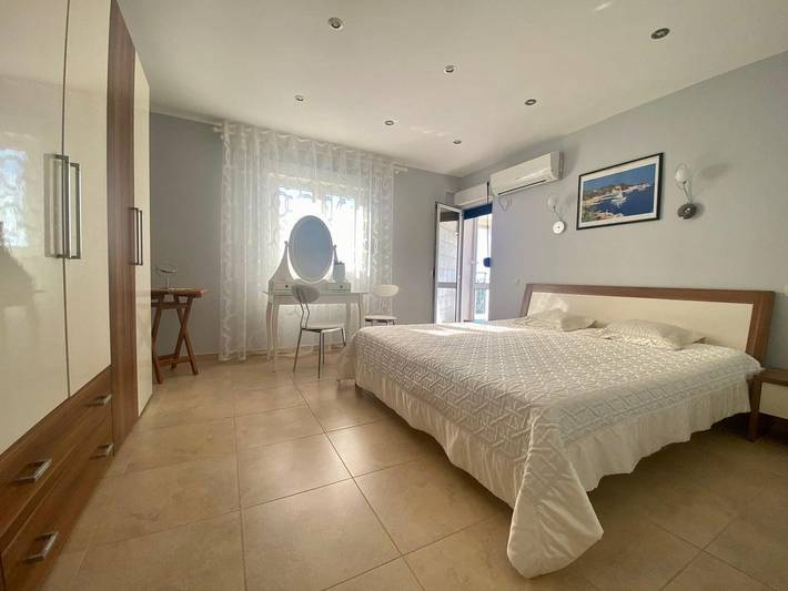 Villa Maja Ratac-Sutomore in Montenegro Coast