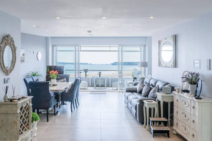 Gîte pour 4 personnes, avec balcon et vue sur l’océan à Tenby - 2