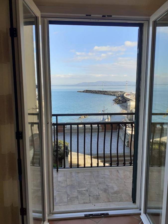 Ferienwohnung für 4 Personen, mit Balkon und Terrasse sowie Ausblick in Porto Santo Stefano - 4