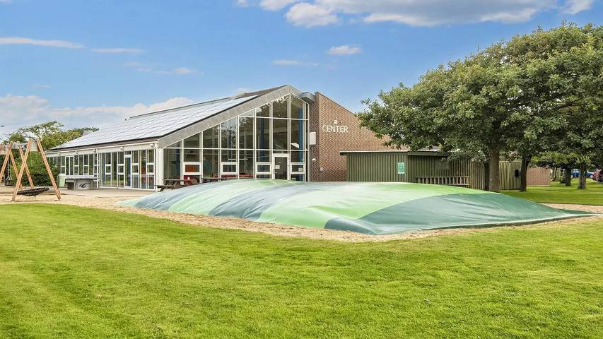 Ferienhaus für 5 Personen, mit Terrasse und Pool sowie Sauna in Bork Havn
