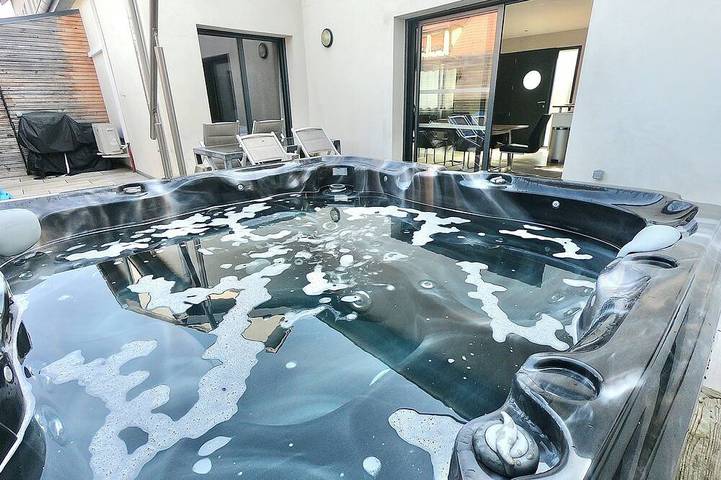 Maison de vacances pour 4 personnes, avec jacuzzi et jardin