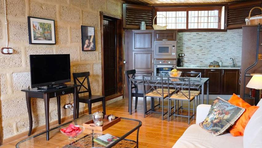 Casa rural para 4 personas, con jardín además de piscina y vistas en Arico - 4