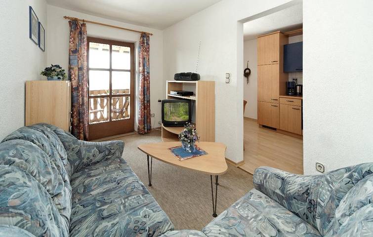 Ferienwohnung für 4 Personen, mit Balkon und Balkon/Terrasse sowie Terrasse und Garten in Mauth - 2