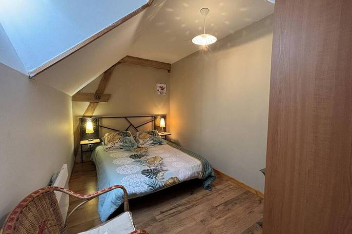 Gîte pour 4 personnes, avec piscine et jardin dans Louchy-Montfand - 3