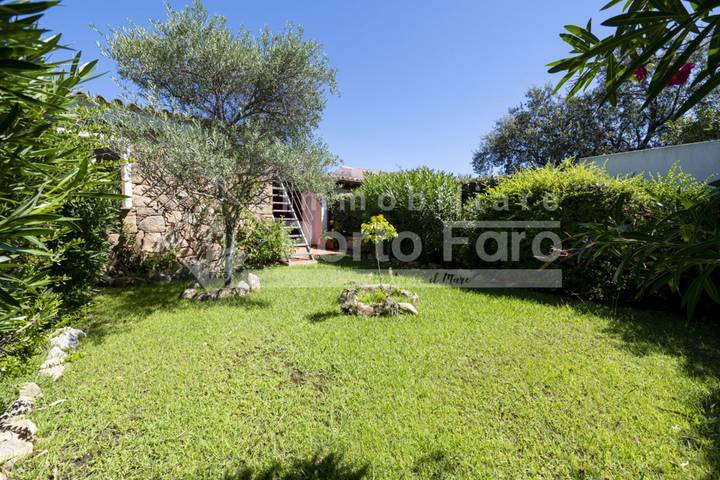 Appartamento intero, Appartamento vacanze per 4 persone con giardino in Palau (villaggio), Palau (Sardegna)