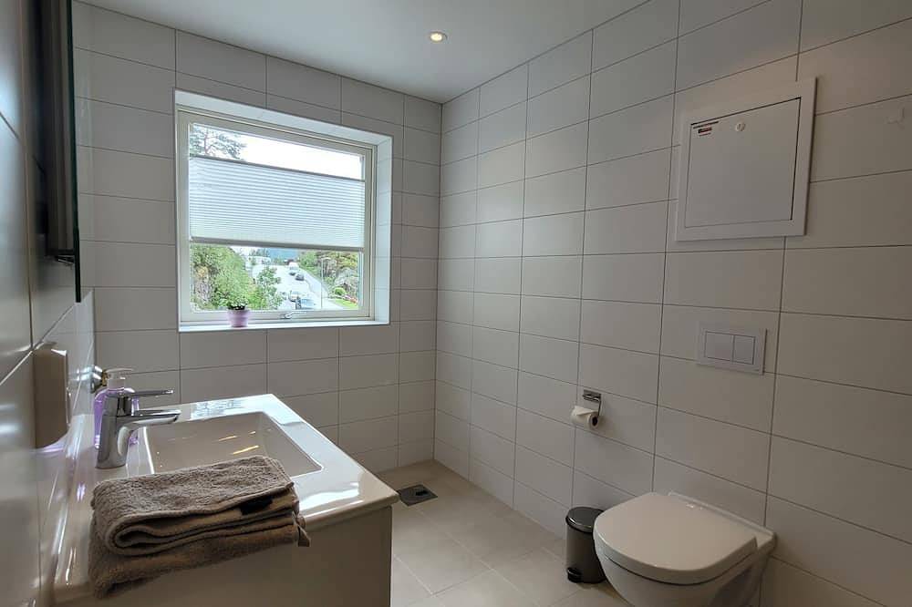 Ganze Wohnung, Modern apartment near Bergen, in Søfteland & nature in Os