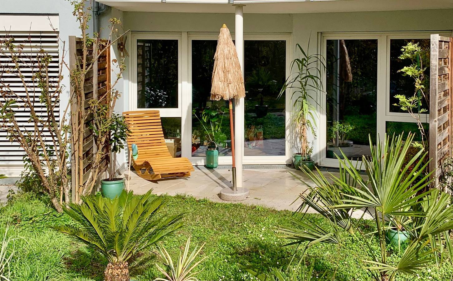 Ganze Wohnung, Großzügige Design-Ferienwohnung mit Garten-Terrasse und Wlan in Radolfzell, Radolfzell am Bodensee