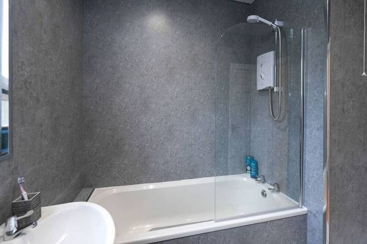 Barassie Villa located near Troon in Troon, Firth Of Clyde