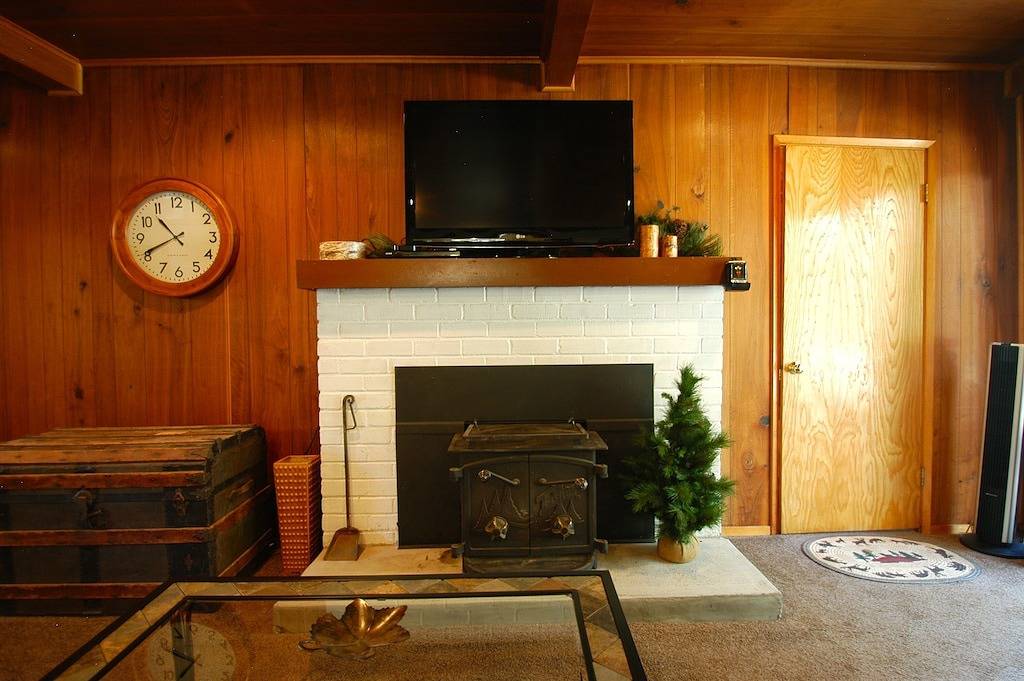 Cute 2B / 1B Kabine Im Westen Dorf Auf Madrone Lane in Shaver Lake, Kings Canyon Nationalpark