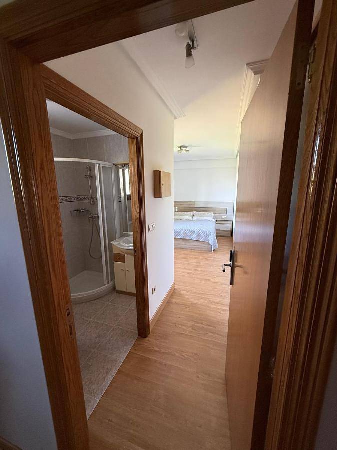 Casa rural para 2 personas, con Terraza y Vistas en Aya