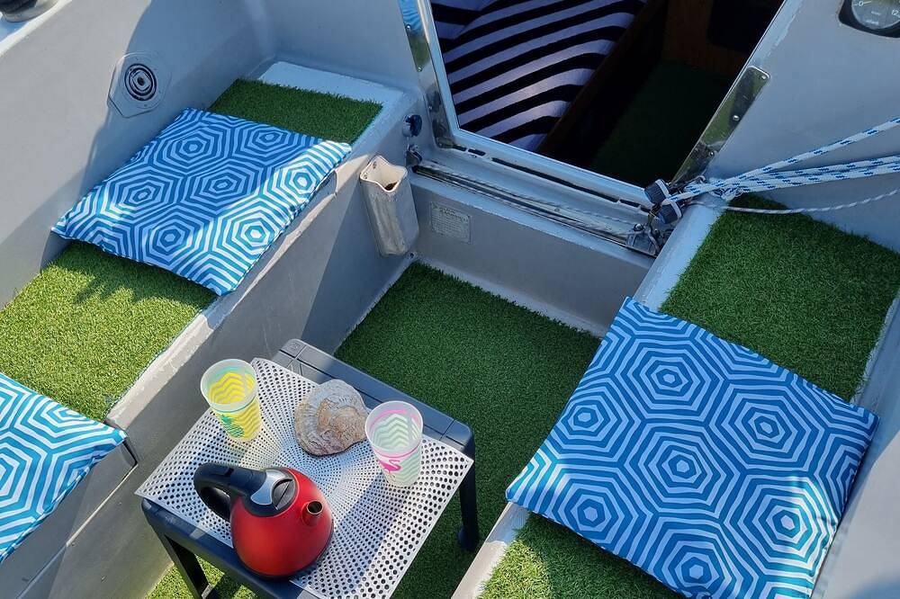 Sleeping On The Water in Saint-Martin-du-Littoral, Le Havre und Umgebung