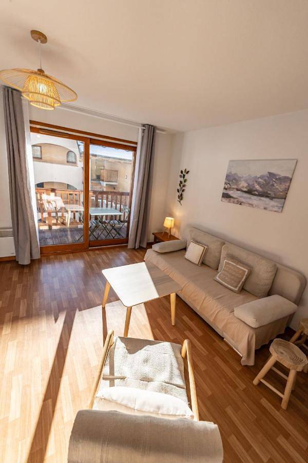 Gîte pour 6 personnes, avec jardin ainsi que piscine et vue à Arvieux - 2