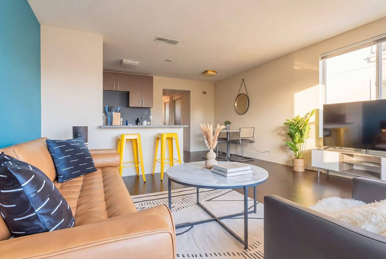 Apartamento entero, Chic King 1Br Downtown Access  Pool  Parking   Gym in Austin, Condado de Travis