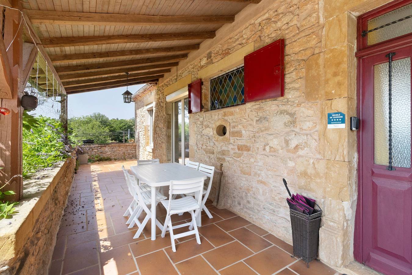 Gite la maison d'Ô 1: Casa de piedra con piscina en el Lot, cerca de la Dordoña in Frayssinet-le-Gélat, Quercy