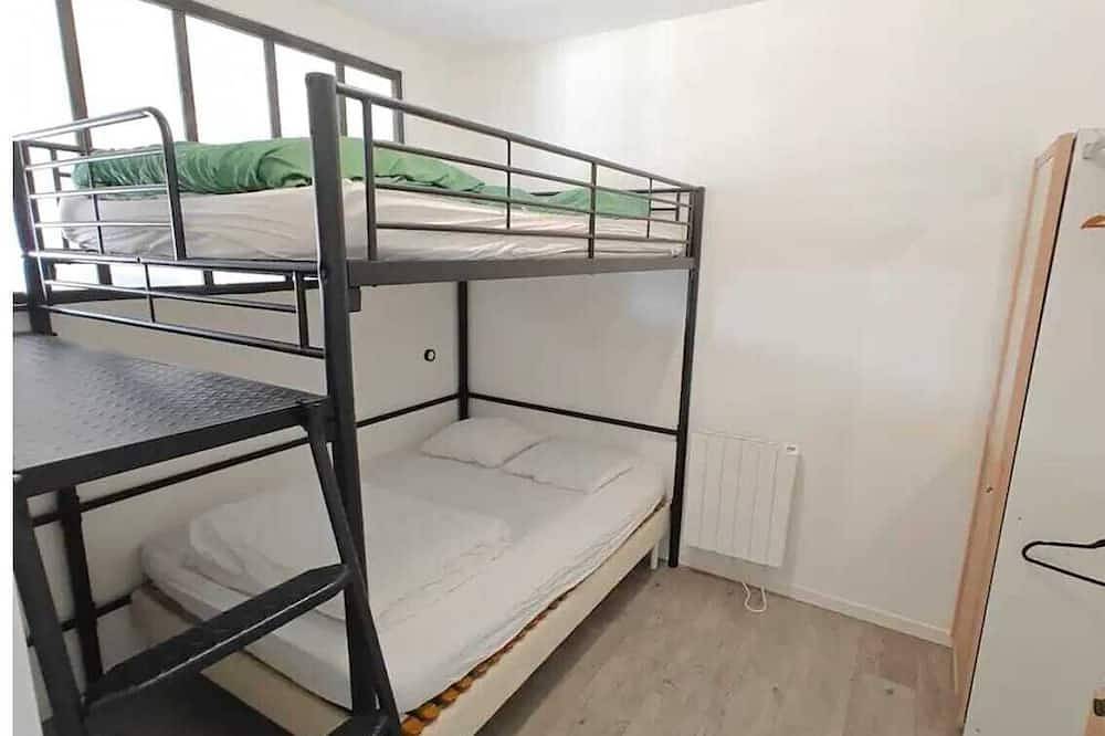 Appartement entier, Le Grand Mauperthuis F4 in Forges (Seine-et-Marne), Seine-et-Marne