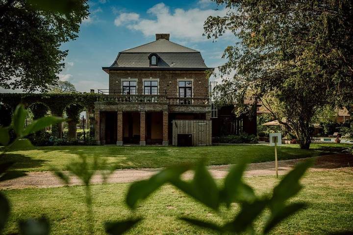 Ferienhaus für 6 Personen, mit Balkon und Terrasse sowie Garten und Pool in Brüssel - 4