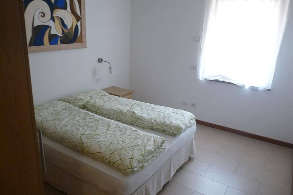 Appartamento intero, Casa Di Città Con Giardino in Gavazzo, Tenno
