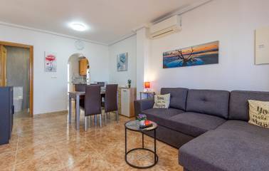 Holiday Apartment for 4 People in Torrevieja Centre, Torrevieja, Photo 4