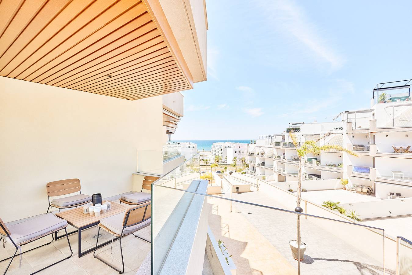 Apartamento entero, Apartamento 'Marinsa Beach Torrox' con vistas al mar, Wi-Fi y aire acondicionado in Torrox Costa, Torrox