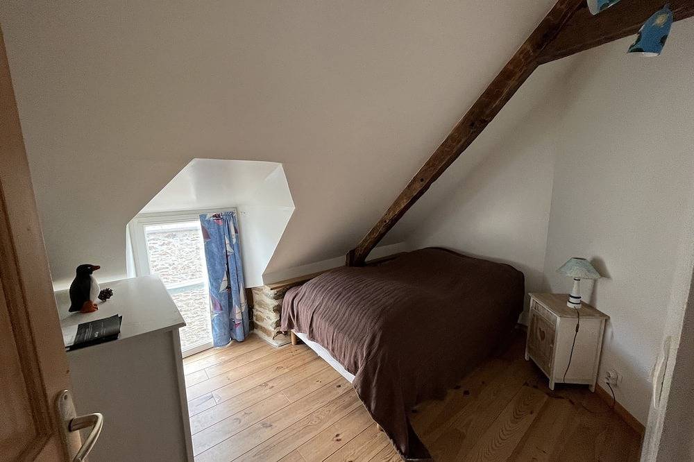 Fisherman's cottage with enclosed garden 150m from the water - 120m2 (6 people) in Le Minihic-sur-Rance, Saint-Malo und Umgebung