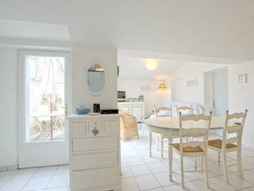 Gîte pour 4 personnes, avec terrasse à Ars-en-Ré