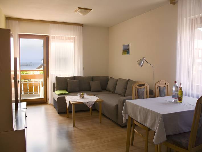 Ganze Wohnung, Ferienwohnung 'Typ B 05' mit Seeblick, Gemeinschaftsgarten und Wi-Fi in Immenstaad, Immenstaad am Bodensee