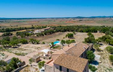 Finca in Vilafranca de Bonany, Mallorca Inselmitte für 12 