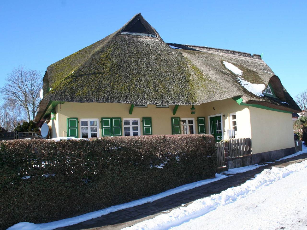 Ganze Ferienwohnung, Im Reetdachhaus - Im Reetdachhaus in Wustrow, Fischland