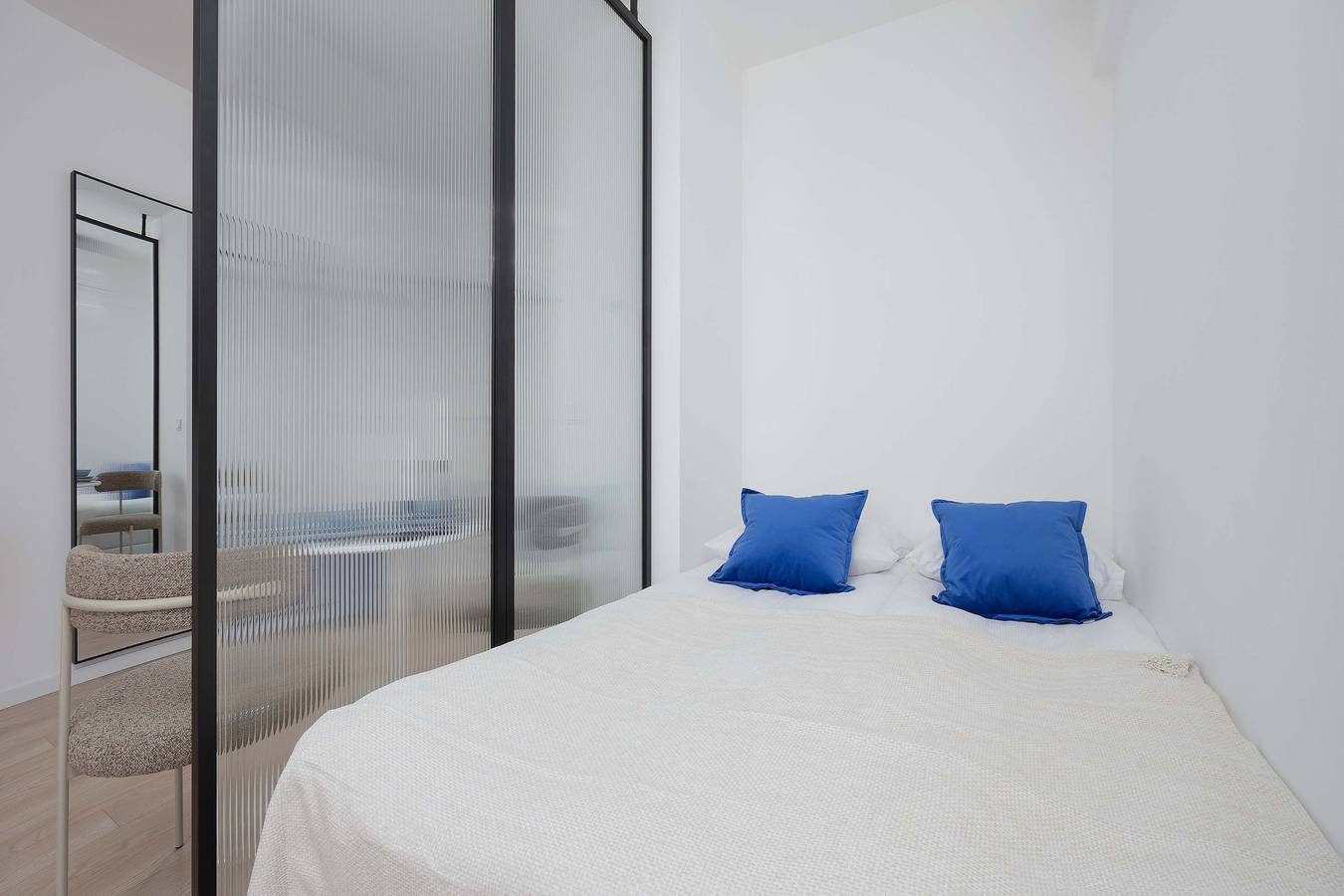 Ganze Ferienwohnung, Functional Studio in the City Centre | Remote Work in Warschau, Masowien