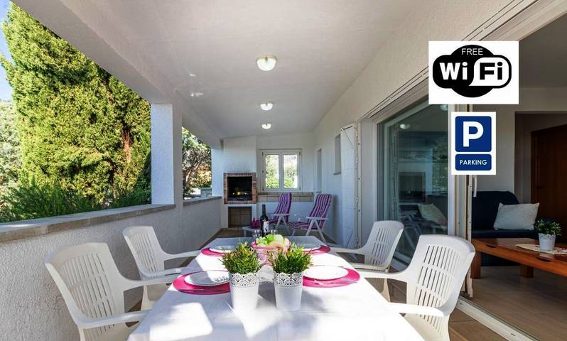 Casa rural para 6 personas, con Balcón y Terraza además de Jardín y Vistas en Roses - 2