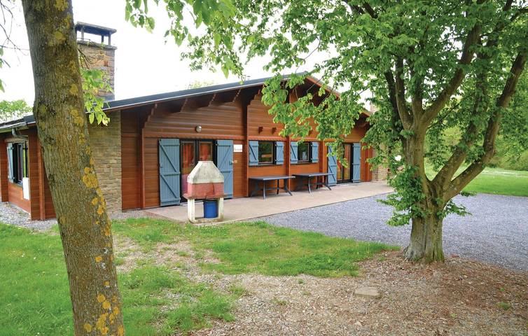 Location de vacances pour 9 personnes, avec Terrasse et Sauna à Houyet