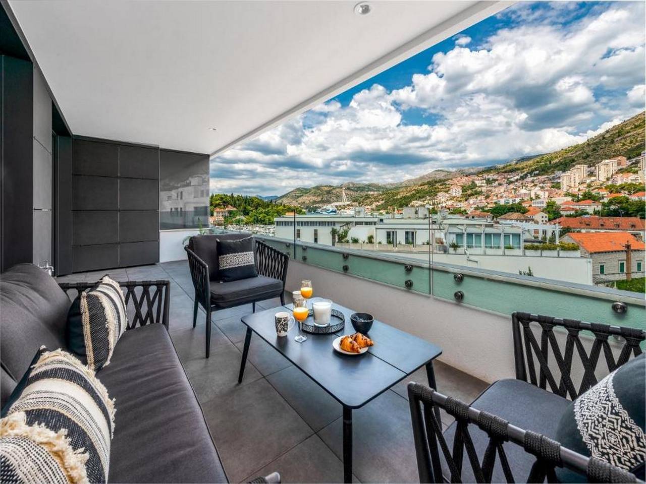 Ganze Wohnung, Ferienwohnung für 4 Personen mit Meerblick in Dubrovnik, Grad Dubrovnik