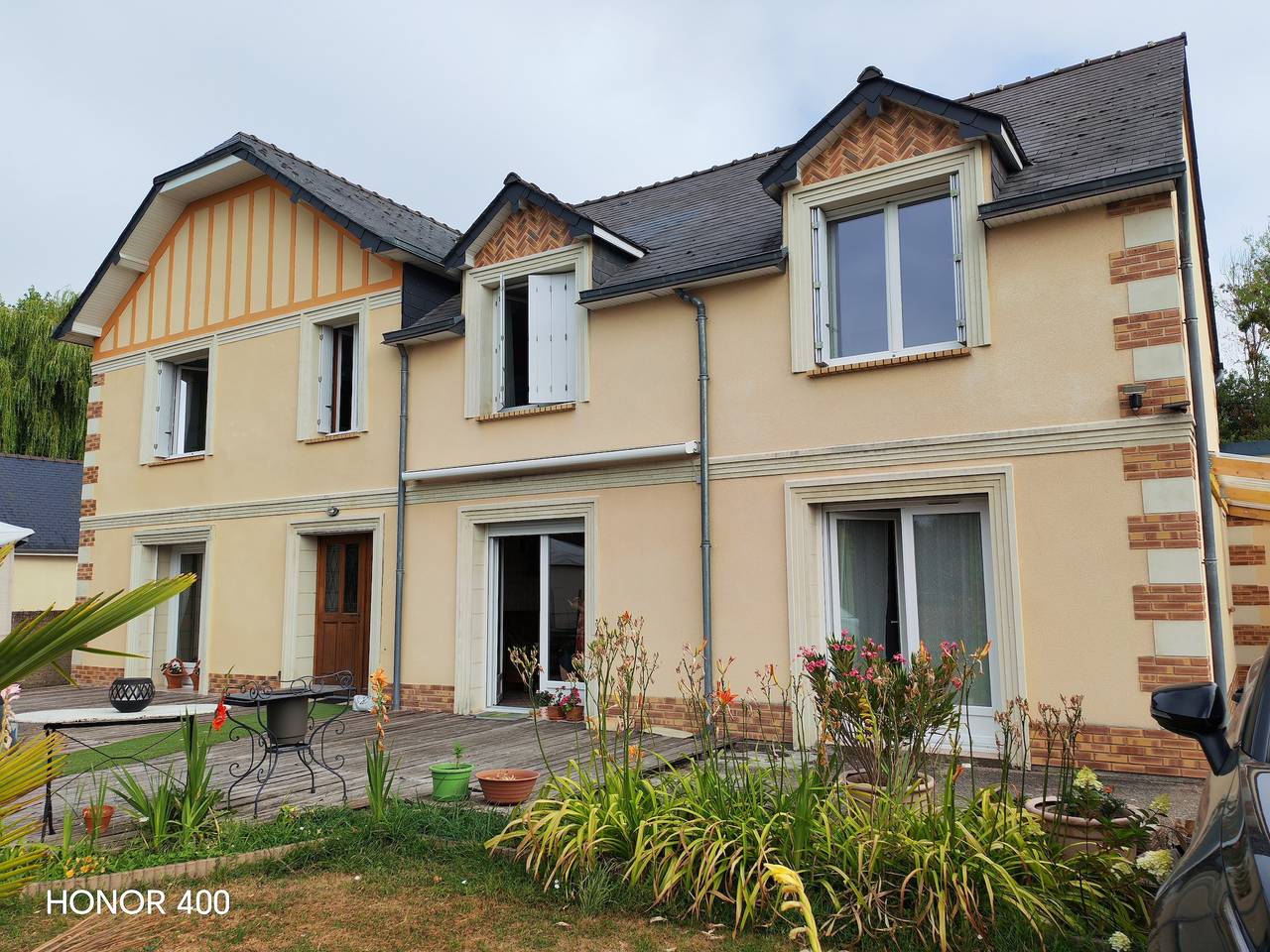 Chambre d’hôtes Les Rosiers avec terrasse partagée, jardin partagé et Wi-Fi in La Flèche, Sarthe