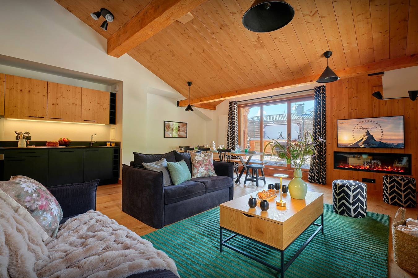 Ganze Wohnung, Family apartment for 8 with hot tub and large terrace - Ovo Network in La Chapelle-d'Abondance, Les Portes du Soleil