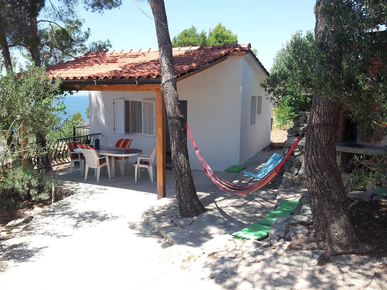 One bedroom house with terrace and sea view Milna, Brač K-12229 in Milna, Brac