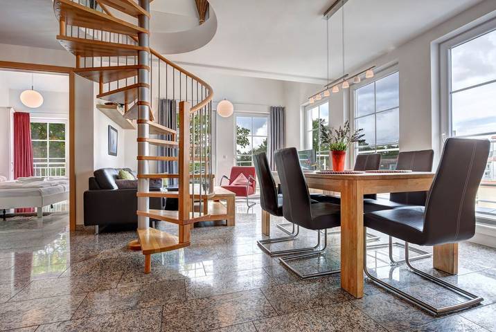 Ferienwohnung für 6 Personen, mit Balkon und Garten sowie Sauna in Seebad Heringsdorf