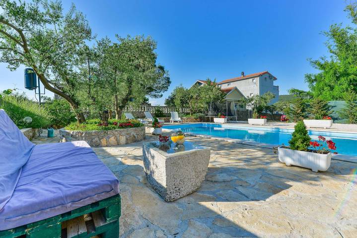 Location de vacances pour 12 personnes à Bibinje - 4