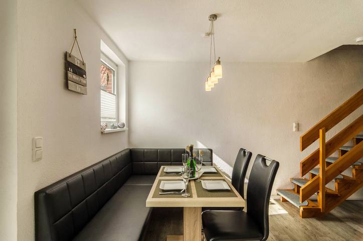 Ganze Wohnung, Ferienwohnung 'Nordsee' mit Gemeinschaftsterrasse, Gemeinschaftsgarten und Wlan in Hooksiel, Wangerland