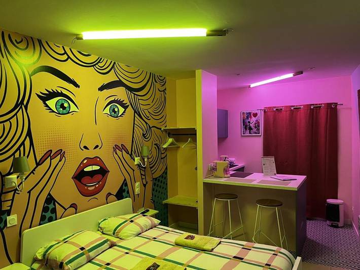 Location de vacances pour 2 personnes, avec Jacuzzi à Bourg-en-Bresse