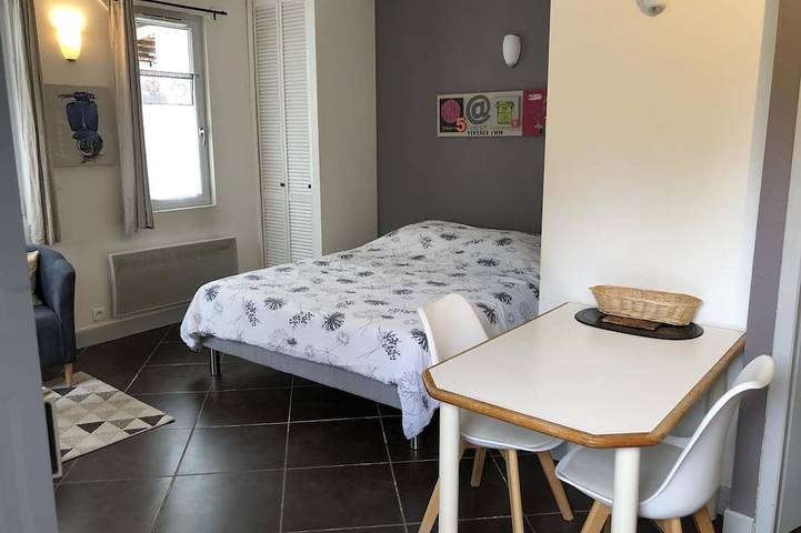 Ganze Wohnung, Studio mit eigenem Parkplatz Thonon Zentrum, ganz in der Nähe Thermes in Thonon-les-Bains, Thonon-les-Bains und Umgebung
