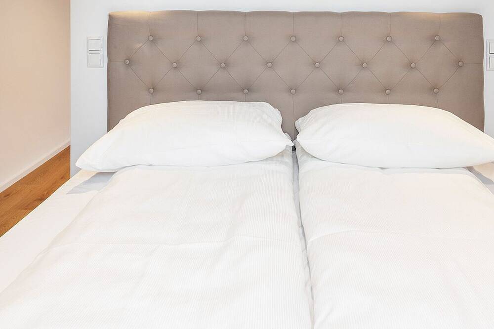Ganze Wohnung, Modernes Altstadt Apartment, wohnen im Einzeldenkmal ohne jeglichen Verzicht in Schongau, Romantische Straße