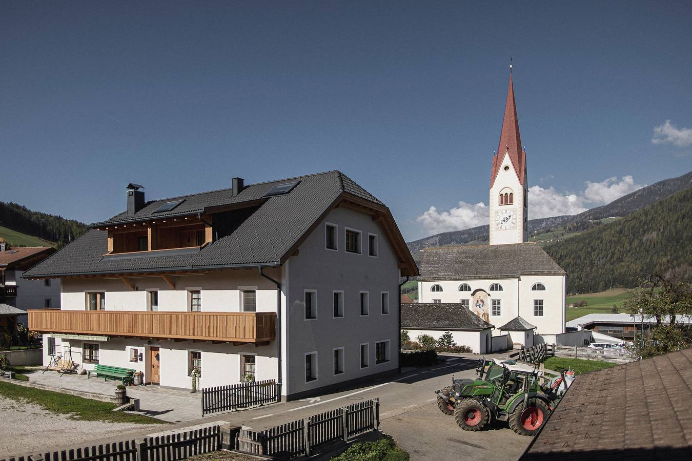 Ganze Wohnung, Ferienwohnung 'Obermairhof 135' mit Gemeinschaftsgarten, Balkon und Wi-Fi in Niederolang, Olang