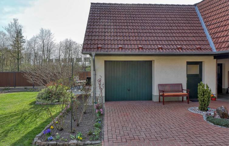 Ferienhaus für 2 Personen, mit Terrasse an der Müritz - 4
