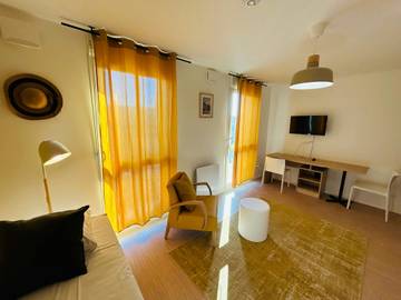 Appartement De Vacances pour 2 Personnes dans Reims, Marne, Photo 3