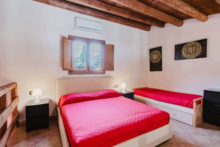 Villa per 6 persone, con giardino, con animali domestici a Castellammare del Golfo