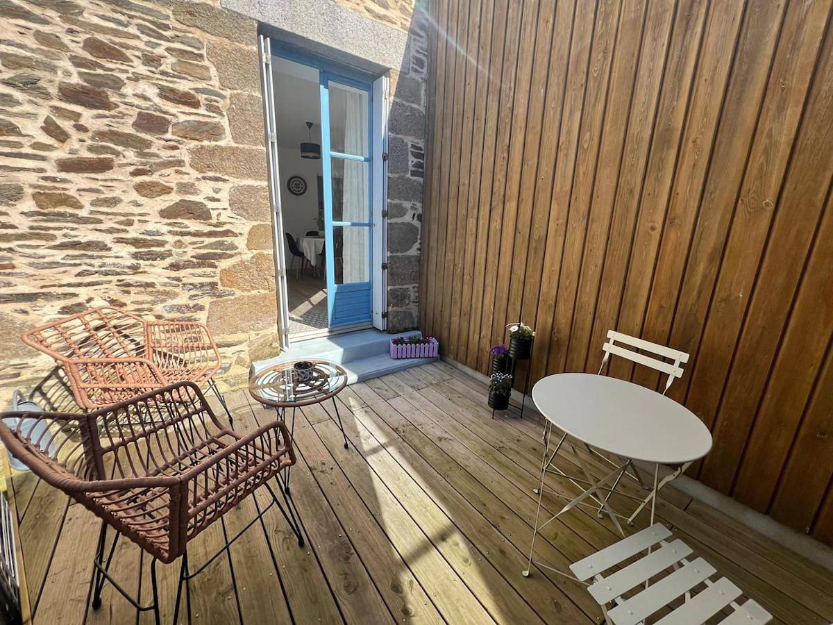 Appartement entier, One-Bedroom Apartment in Cancale, Baie du Mont-Saint-Michel
