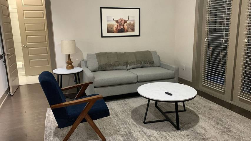 Vacation rental for 5 people, with pool and balcony, kid friendly in Collin County