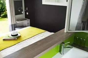 Camping pour 8 Personnes dans Murol, Région de Besse-et-Saint-Anastaise, Photo 2