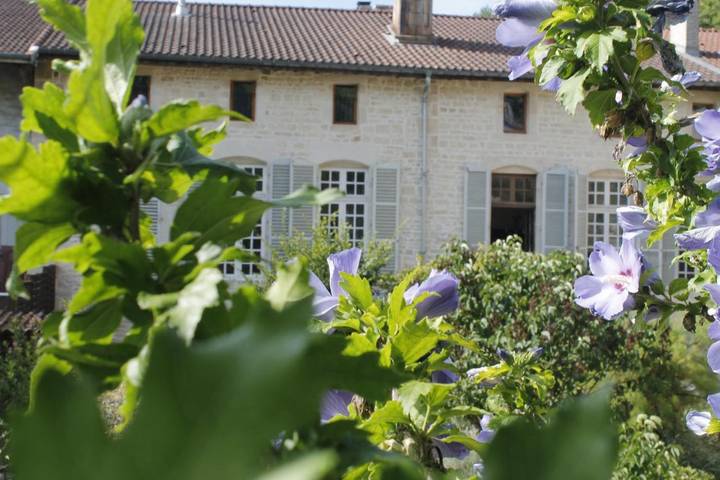 Chambre d’hôte pour 3 personnes, avec Terrasse et Jardin