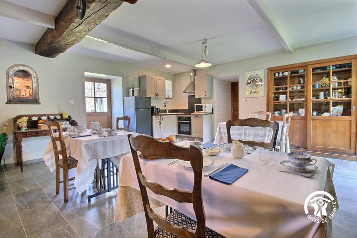Location de vacances pour 2 personnes, avec terrasse et jardin dans Theix-Noyalo - 2